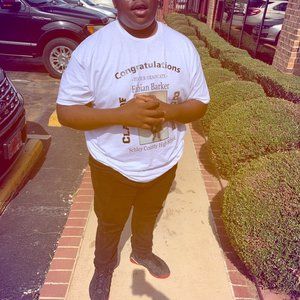 Meet your Posher, Jamauri